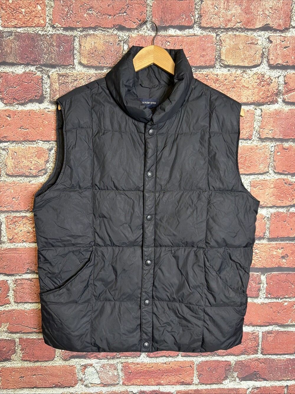 Lands End Goose Down Vest Women Medium Black Puffer Snap Up Outdoors Casual